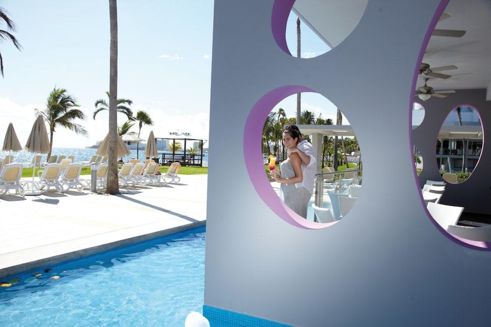 Riu Palace Peninsula Hotel Cancún Eksteriør billede